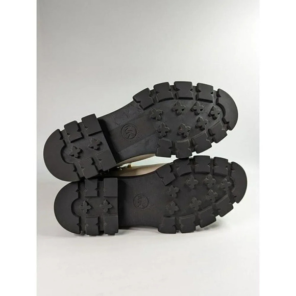 Michael Kors Women's Ridley Cream Studded Chelsea Booties Size 6.5 (MSRP $225) - Picture 10 of 12